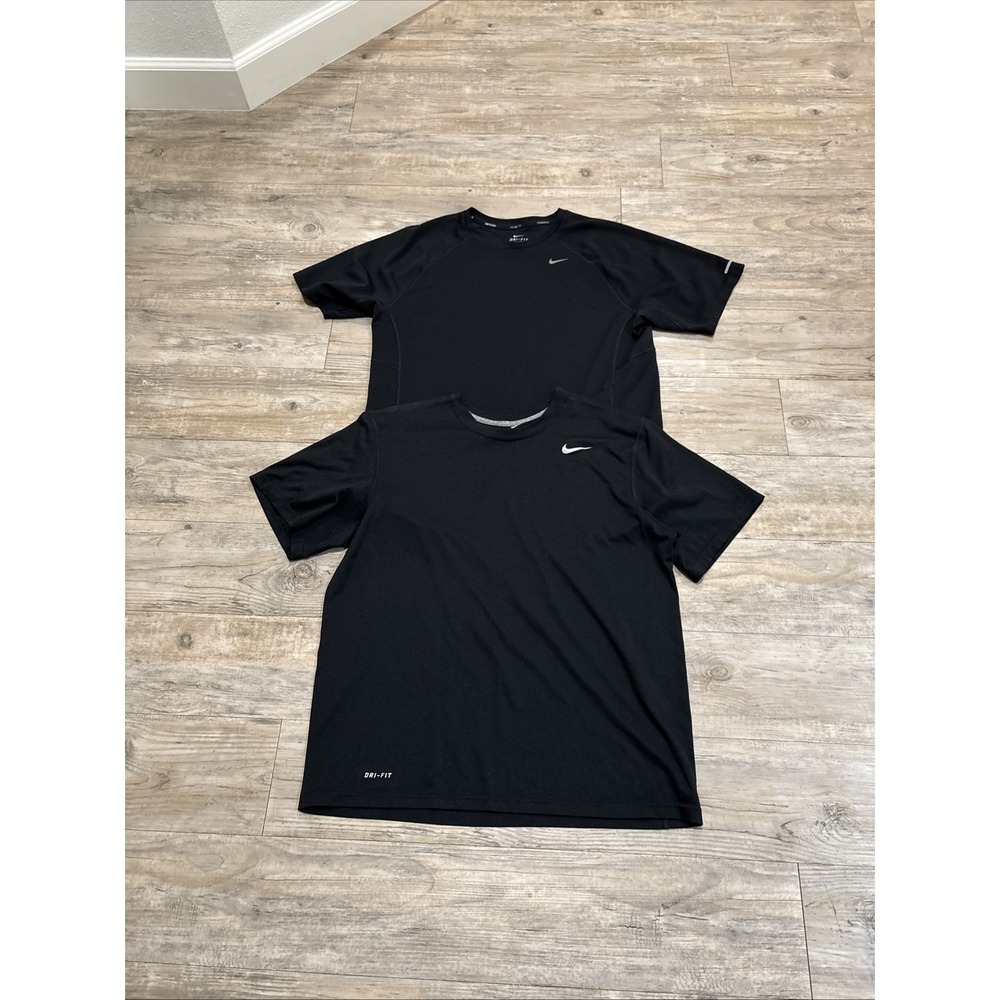 Nike Tee Dri-Fit2 Black w/gray Swoosh Adult Large